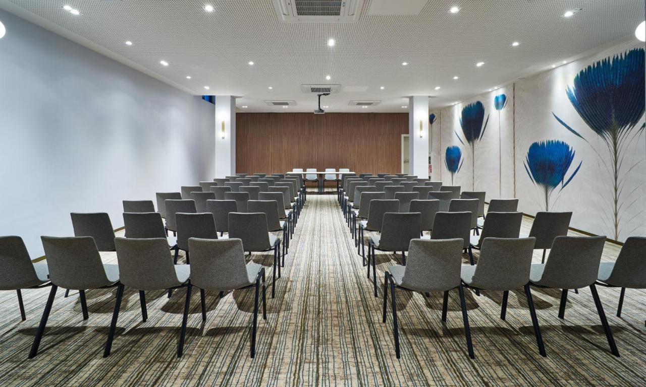 Radisson Hotel City Centre Οδησσός Εξωτερικό φωτογραφία