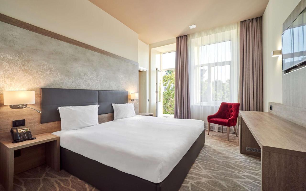 Radisson Hotel City Centre Οδησσός Εξωτερικό φωτογραφία